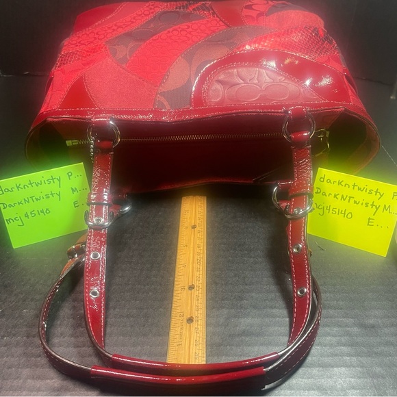 Beautiful Mixed Media Coach Signature Tote Gorgeous! Used only once or twice - Picture 14 of 17